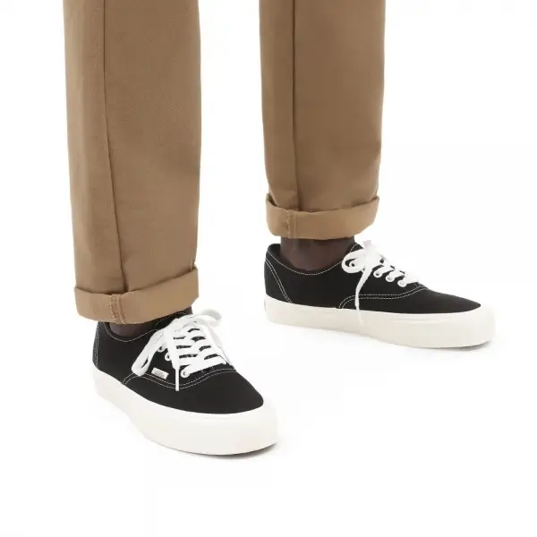 Vans Authentic VR3 Unisex Günlük Ayakkabı - VN0005UD1KP1