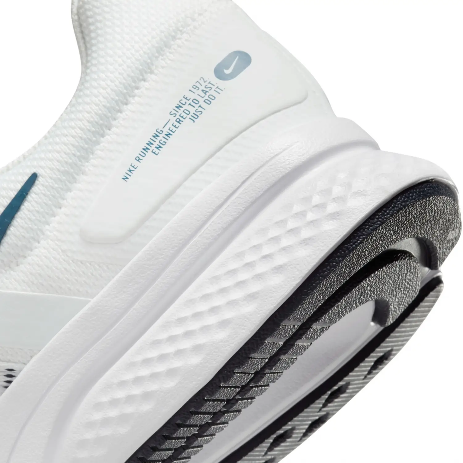 Nike Run Swift 2 Erkek Spor Ayakkab CU3517 101 Fiyat Ozellikleri ve Yorumlar