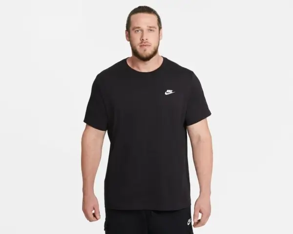 Nike Sportswear Club Siyah Erkek Tişört - AR4997-013