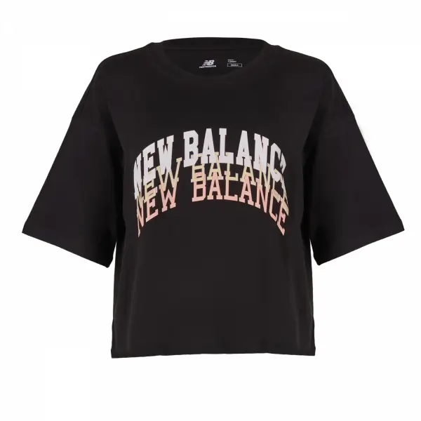 New Balance Lifestyle Siyah Kadın Tişört  - WNT1204-BK