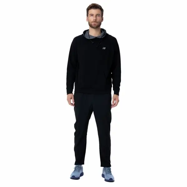 New Balance Siyah Erkek Sweatshirt - MNH3224-BK